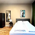 Aparthotel N8 - By Lipsko