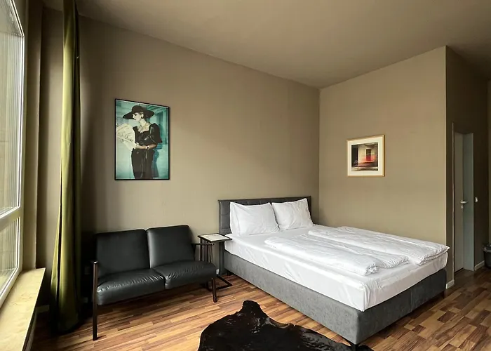 N8 - By Aparthotel 3*