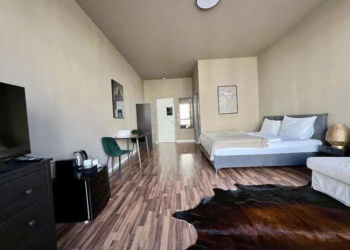 Aparthotel N8 - By 3*