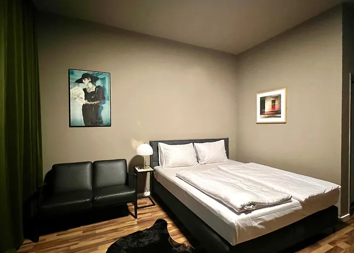N8 - By Aparthotel